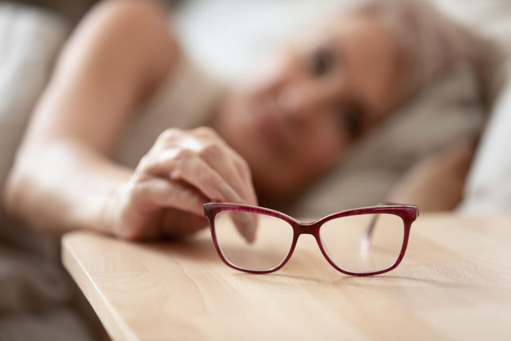 Reading glasses over contact on sale lenses